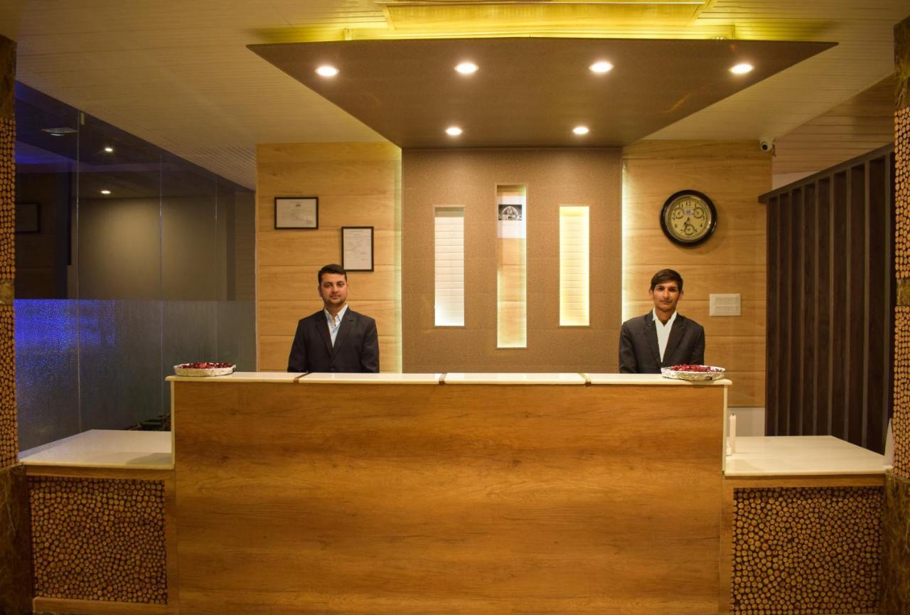Aachman Nature Valley Resort, Mashobra Shimla Zewnętrze zdjęcie